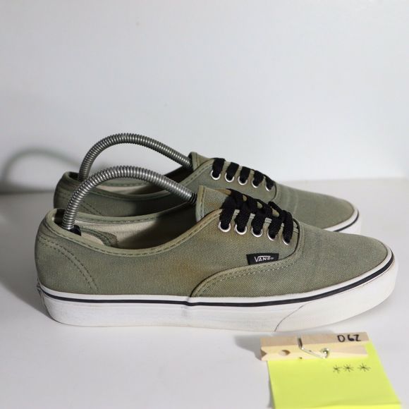 mens tan vans
